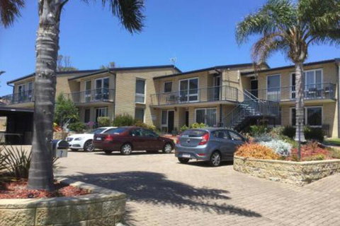 Calendo Apartments - Accommodation Brisbane 0