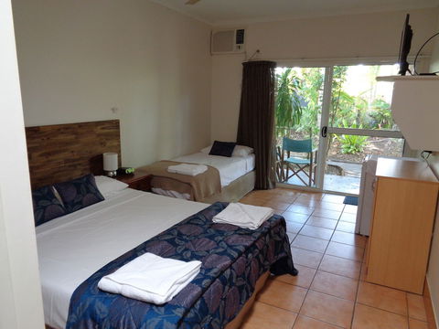 Rainforest Motel - Accommodation Brisbane 6