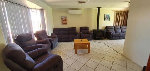 Pinjarra Caravan Park & Cabins - Accommodation Brisbane 4
