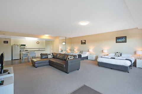 Albacore Apartments - Accommodation Brisbane 4
