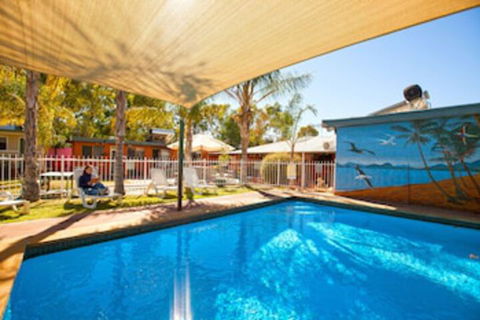 Alice Lodge Backpackers - Accommodation Brisbane 0
