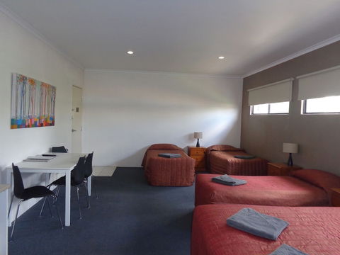 Artesian Spa Motel - Accommodation Brisbane 6