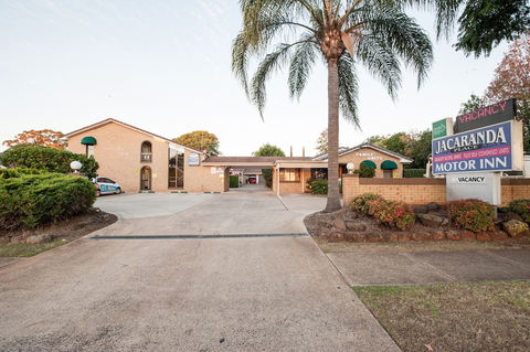 Jacaranda Place Motor Inn - Accommodation Brisbane 0