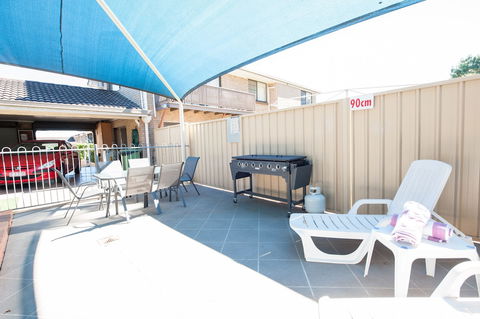 Jacaranda Place Motor Inn - Accommodation Brisbane 3