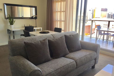 Adelaide DressCircle Apartments North Terrace - Accommodation Brisbane 5