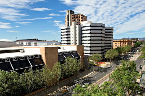 Adelaide DressCircle Apartments North Terrace - Accommodation Brisbane 6