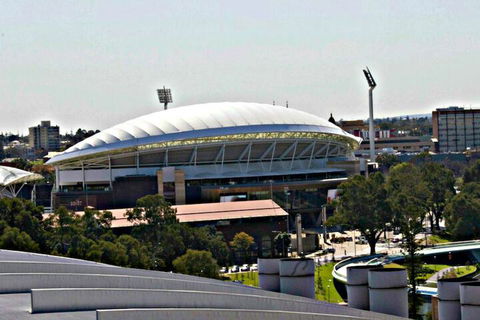 Adelaide DressCircle Apartments North Terrace - Accommodation Brisbane 3