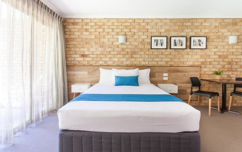 Sunshine Coast Motor Lodge - Accommodation Brisbane 2
