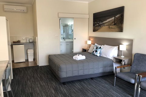 Robetown Motor Inn & Apartments - Accommodation Brisbane 4