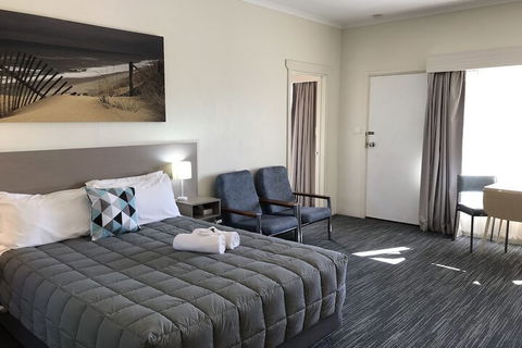 Robetown Motor Inn & Apartments - Accommodation Brisbane 1