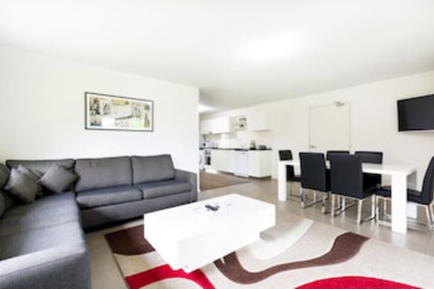 Apex Park Holiday Apartments - Accommodation Brisbane 0