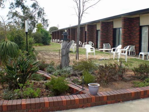 Riviana Motel - Accommodation Brisbane 1