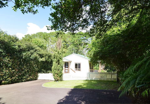 Apple Tree Cottage & Studio - Accommodation Brisbane 0