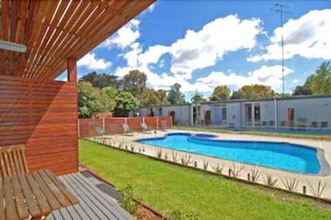 Riverside Ocean Grove - Accommodation Brisbane 4