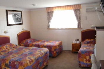 The Clansman Motel - Accommodation Brisbane 6