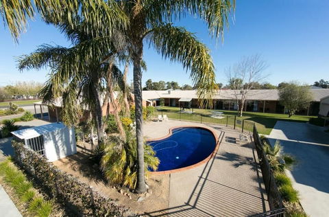 Ashleigh Court Motor Inn - Accommodation Brisbane 2