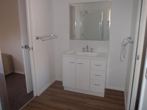 Ashleigh Court Motor Inn - Accommodation Brisbane 5