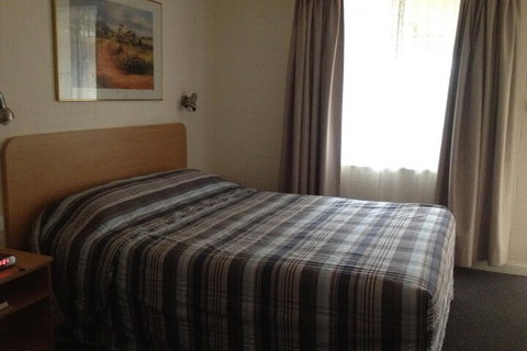 All Seasons Motor Lodge - Accommodation Brisbane 5