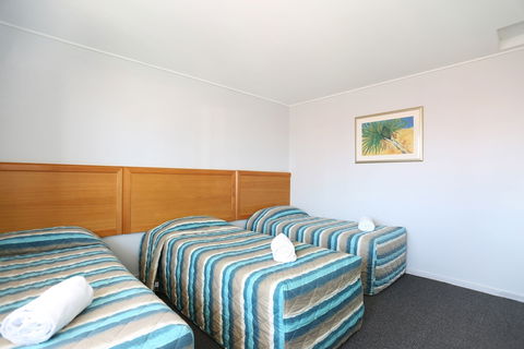 Reef Resort Motel - Accommodation Brisbane 3