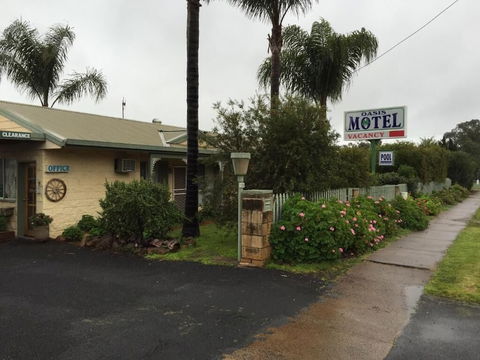 Oasis Motel Peak Hill - Accommodation Brisbane 5