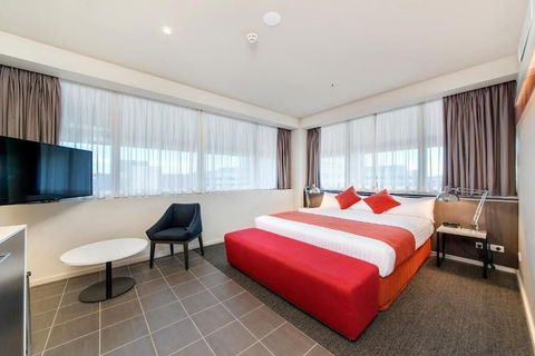 Abode Woden - Accommodation Brisbane 5