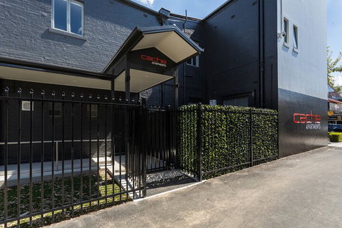 Cache Accommodation - Accommodation Brisbane 1
