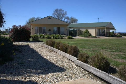 Milawa Muscat Retreat B&B - Accommodation Brisbane 0