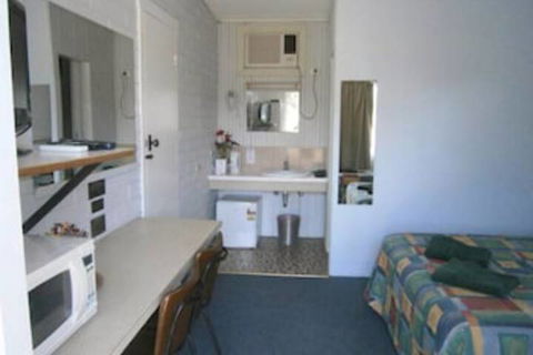 Nhill Holiday Inn - Accommodation Brisbane 2