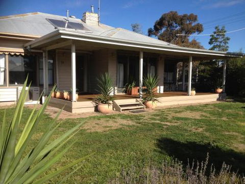 Ploughmans On Ivy - Accommodation Brisbane 0