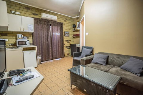 Abacus Motel - Accommodation Brisbane 7