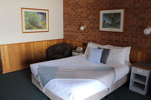 Golden River Motor Inn - Accommodation Brisbane 4