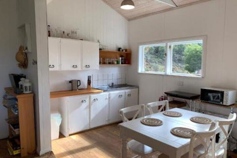 Sassafras Springs - Accommodation Brisbane 4