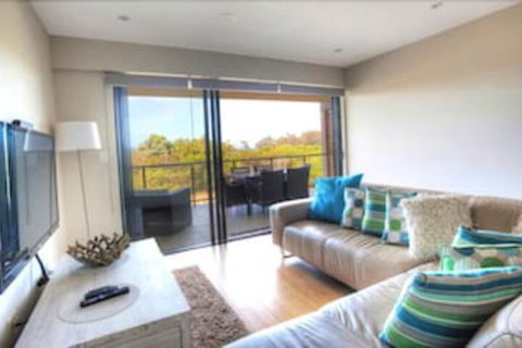Loka Santi - Accommodation Brisbane 6