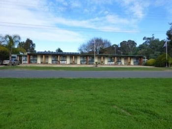 Golfers Retreat Motel - Accommodation Brisbane 0