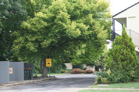 Blayney Leumeah Motel - Accommodation Brisbane 4