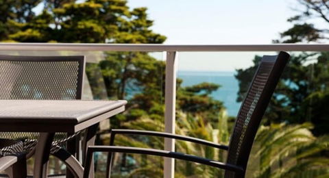 The Waves Apartments - Accommodation Brisbane 2