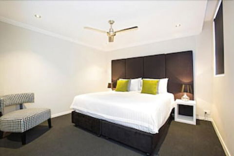 Astina Serviced Apartments Parkside - Accommodation Brisbane 1