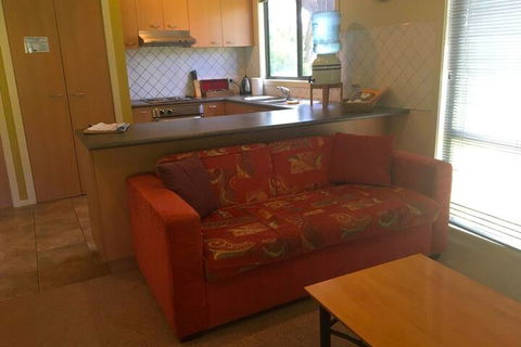 Idyllic Retreat For 4 People In Beautiful Otway Ranges, Recharge & Refresh In Hot Tub - Accommodation Brisbane 4