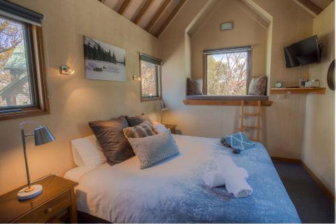 Sharpys Chalet - Accommodation Brisbane 7