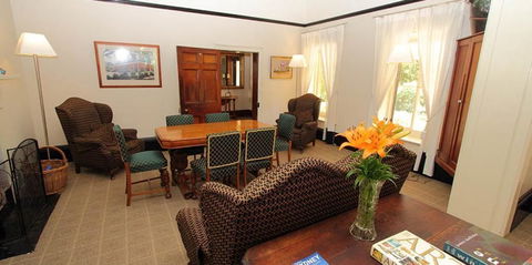 Fitzroy Inn Historic Retreat - Accommodation Brisbane 5