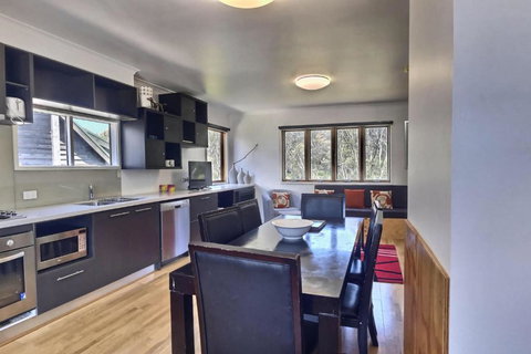 Cape Cod - Accommodation Brisbane 7