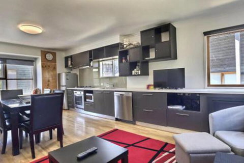 Cape Cod - Accommodation Brisbane 0