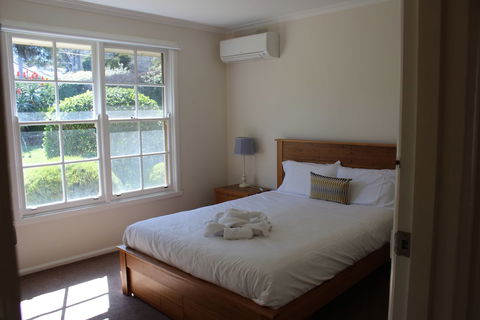 Australian Home Away At Doncaster Grange Park - Accommodation Brisbane 2