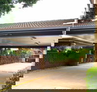 A Raceview Motor Inn - Accommodation Brisbane