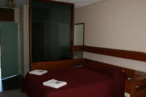 A Room For U - Accommodation Brisbane 2