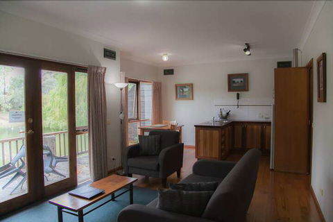 Perricoota Vines Retreat - Accommodation Brisbane 5