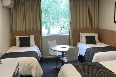 Parkview Motor Inn - Accommodation Brisbane 5