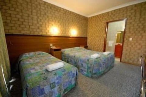 Pavlos Motel - Accommodation Brisbane 1