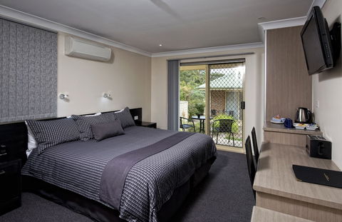 Dolphin Shores - Accommodation Brisbane 6