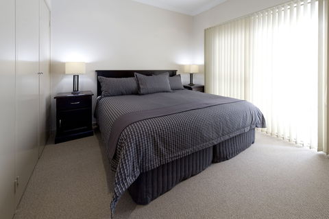 Dolphin Shores - Accommodation Brisbane 0